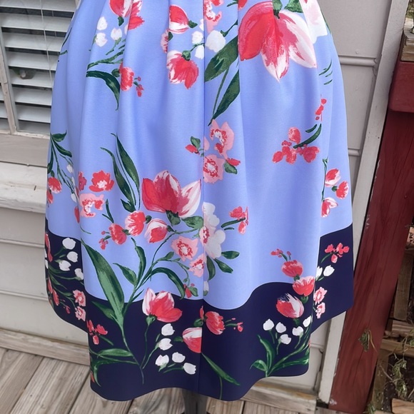 Vince Camuto Fit & Flare Ponte Floral Sleeveless Dress Size 8 - Picture 7 of 12